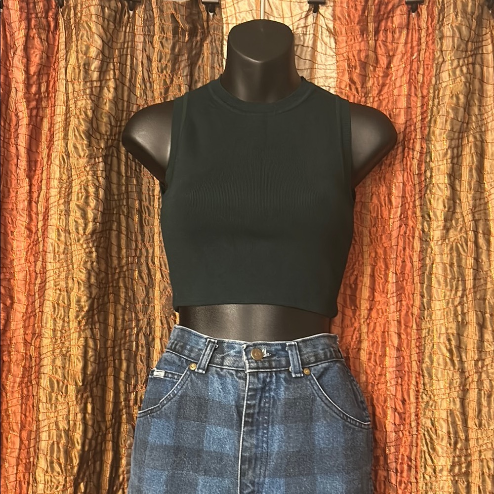 Zara Sleeveless Crop Top